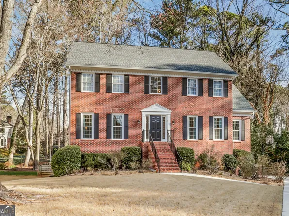 2405 Kimbrough Ct, Sandy Springs, GA 30350