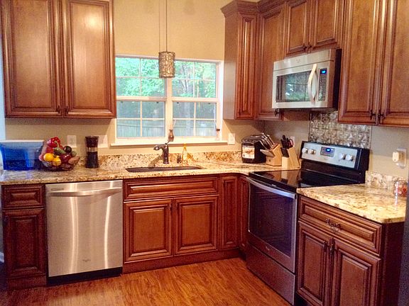 5th image of 8519 Stonebridge Dr