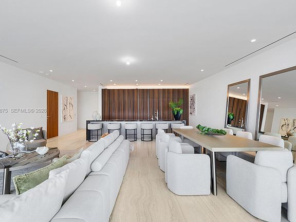 5th image of 5 Grove Isle Dr Unit L205