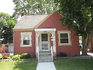 1st image of 4227 Duplex Ave