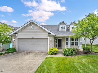2716 Edgebrook Xing, Twinsburg, OH 44087