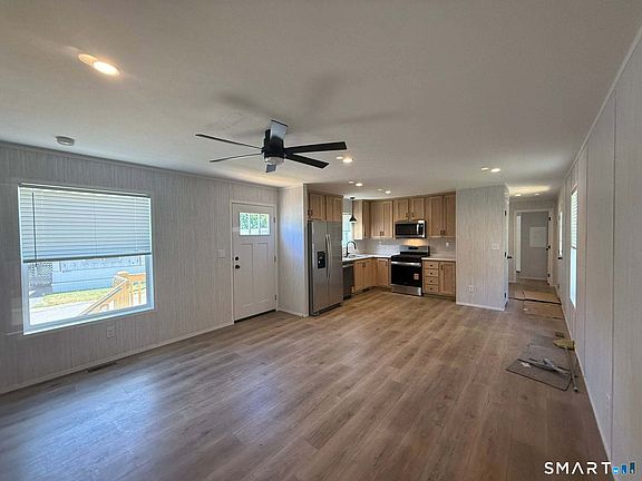 3rd image of 325 Kelly Road LOT R16