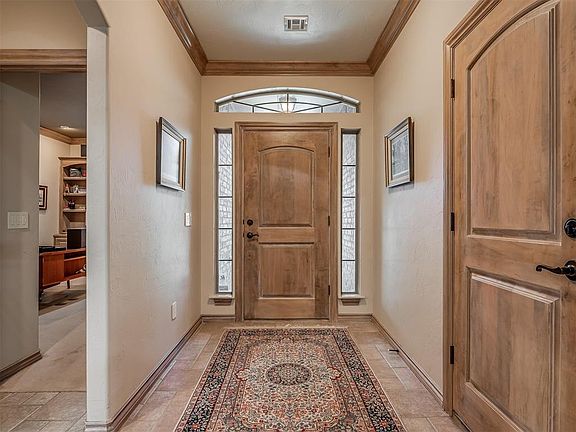 3rd image of 12304 N Saint Lukes Ln