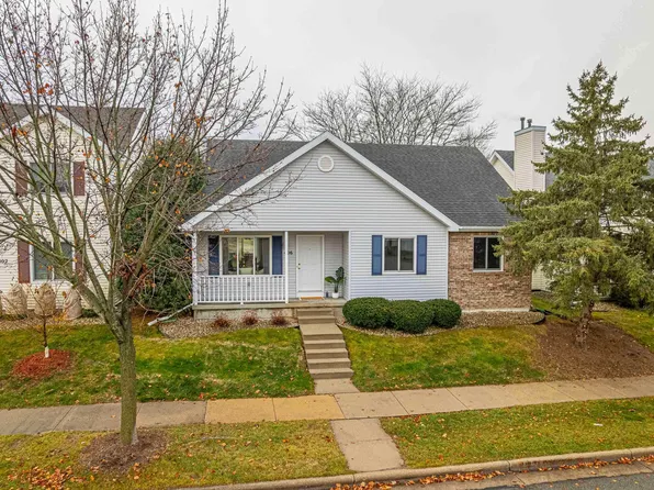 406 Bay Hill Dr, Madison, WI 53717