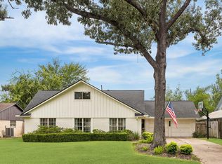 2406 Brooktree Dr, Houston, TX 77008