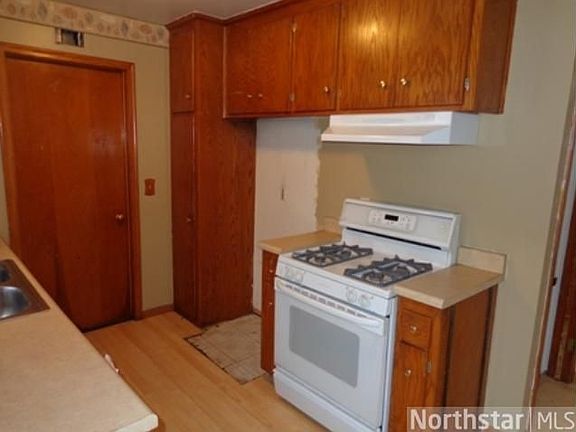 2nd image of 11447 N Heights Dr NW