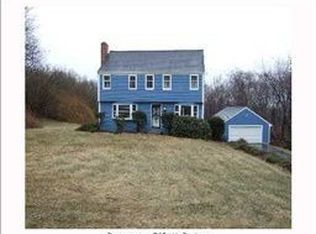 125 Bunker Hill Rd, Collinsville, CT 06019