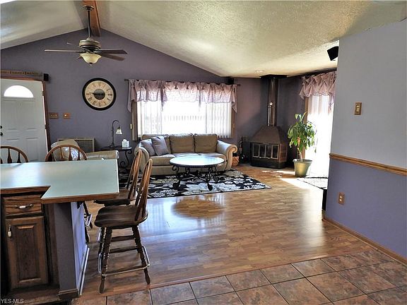 5th image of 14686 Larkfield Dr