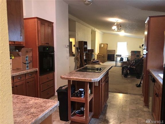5th image of 40 E Crows Nest Ct