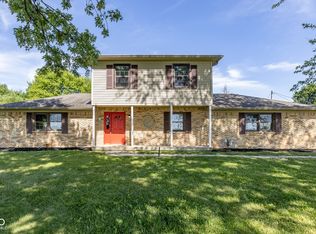 243 N Windswept Rd, Greenfield, IN 46140