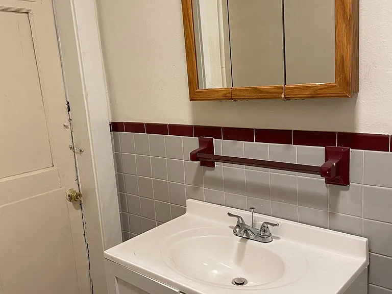 2119 Fairview Ave #3 — Photo 5