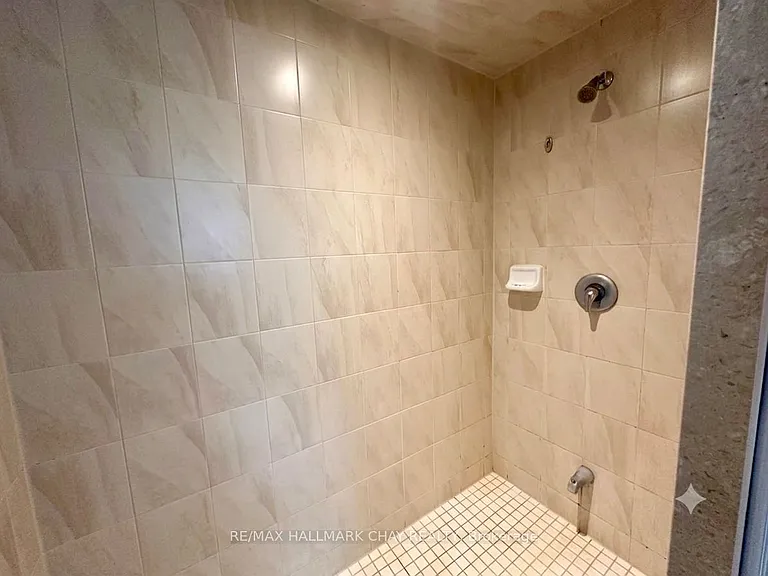 26 Greenwood Dr — Photo 13