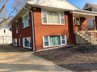 32 4th St #2, Laurel, MD 20707