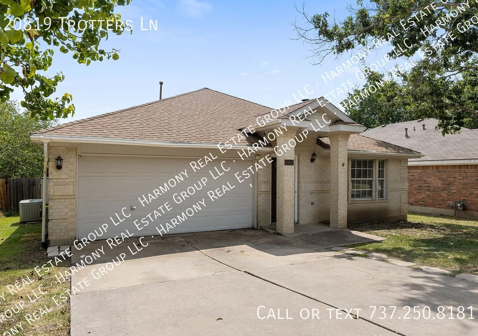 Modern 1 story home in Steeds Xing! — Photo 1