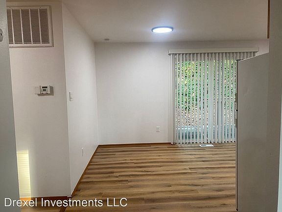 5th image of 1272 Sherman Ave