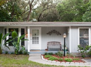 11712 N 51st St, Temple Terrace, FL 33617
