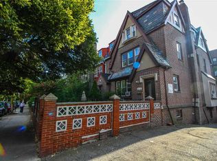33-12 85th St, Jackson Heights, NY 11372