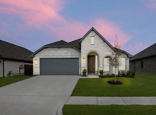 810 Misty Ln, Cleburne, TX 76033