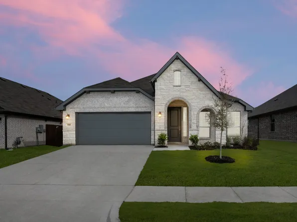 810 Misty Ln, Cleburne, TX 76033