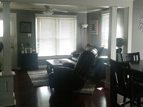 5th image of 805 E Broad St
