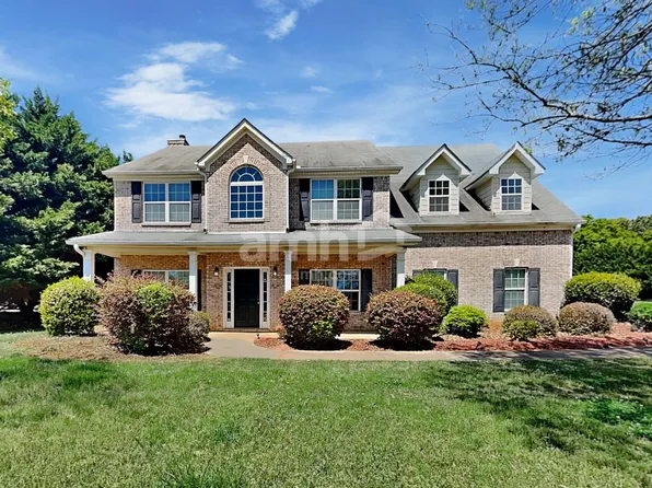 35 Hampton Pl, Covington, GA 30016