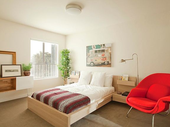 3rd image of 1251 14th St APT 305