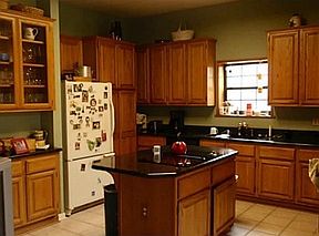 3rd image of 208 Ember Glow Cir