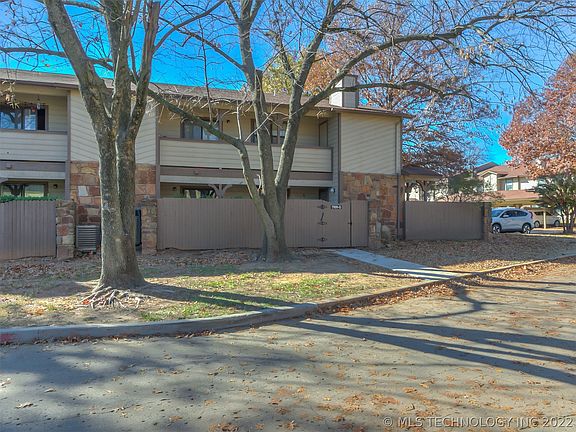 3rd image of 7909 E 66th St #44G