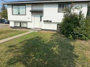 10132 S 102nd Ave, Grande Prairie, AB T8V1A1