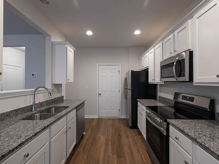 142 S Bell Ave #1 — Photo 15