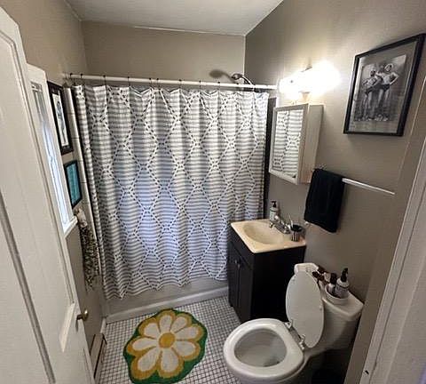 4th image of 145 45th St #1
