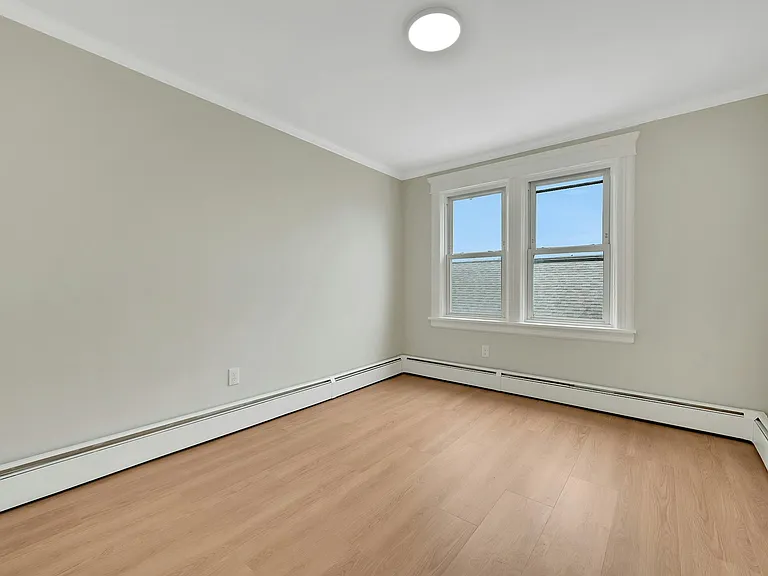 20 Hanover St #3 — Photo 7