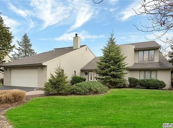 3rd image of 99 Percy Williams Dr