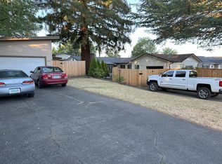 1316 Queen Anne Ave, Medford, OR 97504