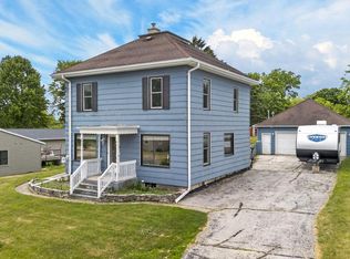 206 Lake STREET, Cascade, WI 53011