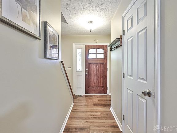 4th image of 6173 Huckleberry Ln