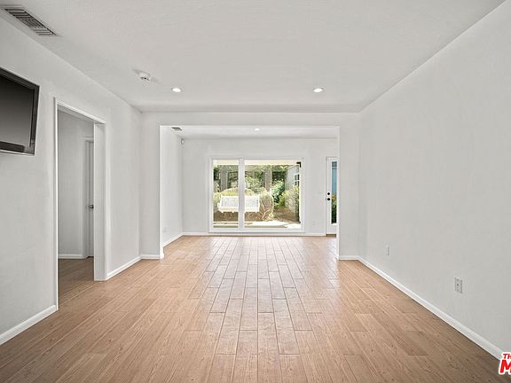 5th image of 7360 Caldus Ave