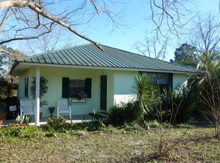 1010 Columbus St, Waycross, GA 31503