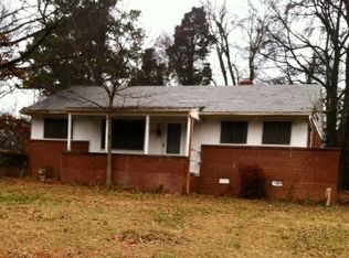 1313 Woodhaven Ave, High Point, NC 27260