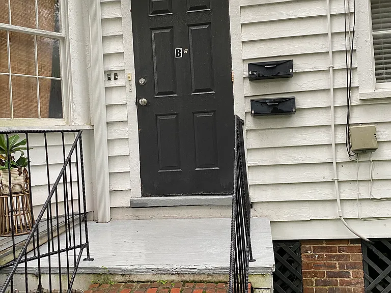 184 Rutledge Ave #B — Photo 9