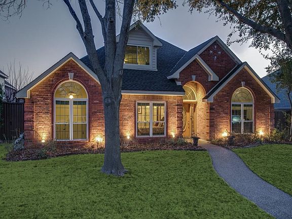 2nd image of 2674 Aster Dr