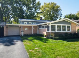 29 W Pleasant Hill Blvd, Palatine, IL 60067