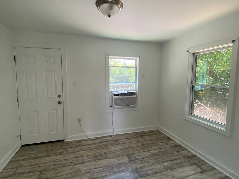 618 N 77th Ave #610 — Photo 7