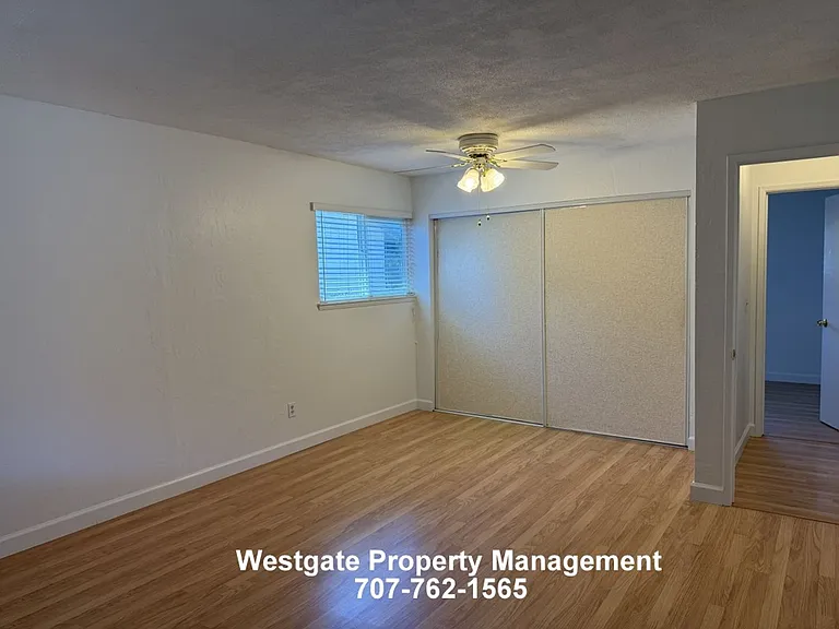 1336 Marian Way — Photo 26