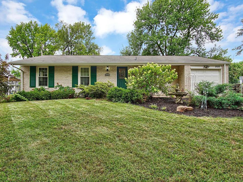 1st image of 2020 Caposele Ln