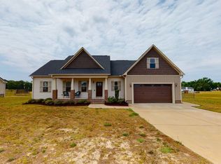 63 Clipper Ln, Smithfield, NC 27577