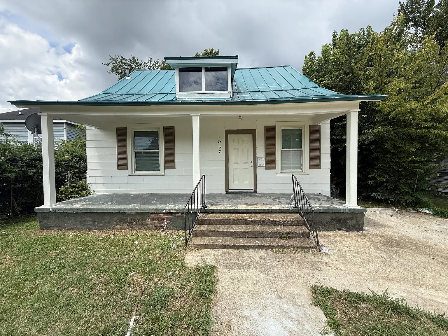 1057 College Street - 1 — Photo 1