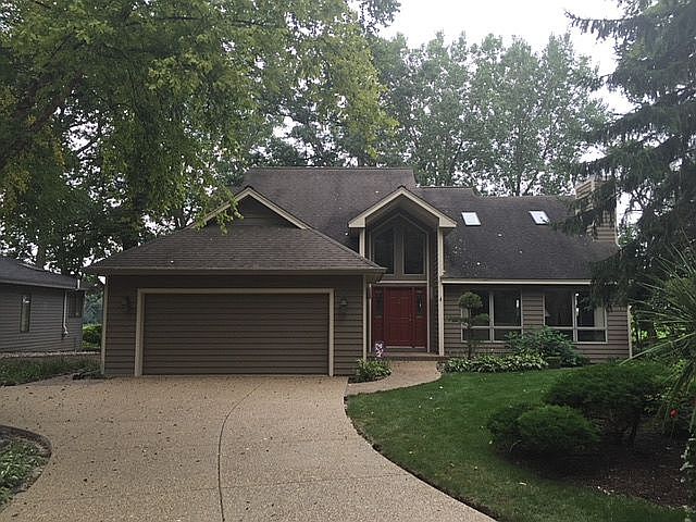 1st image of 199 Abbey Springs Dr