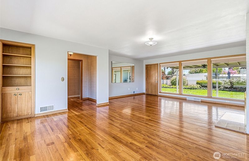 4th image of 776 Wauna Vista Drive