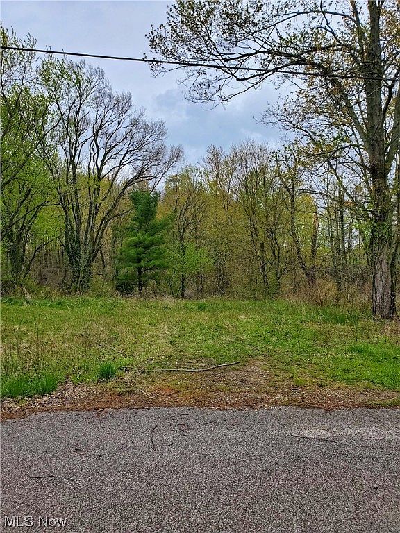 6766 East St, Medina, OH 44256 | Zillow